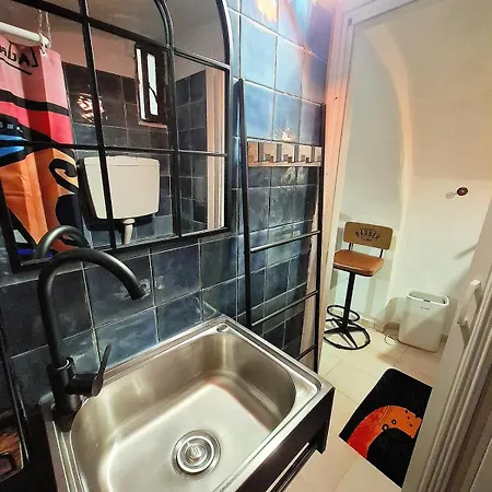 Apartment Small, Rustic,