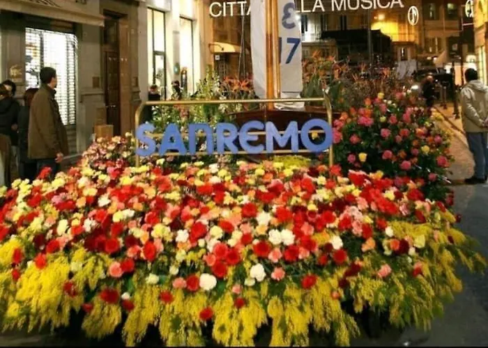 شقة Small, Rustic, *